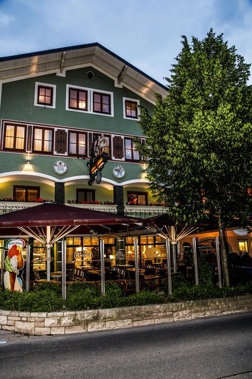 Pension Cafe Maier Golling an der Salzach Exterior photo